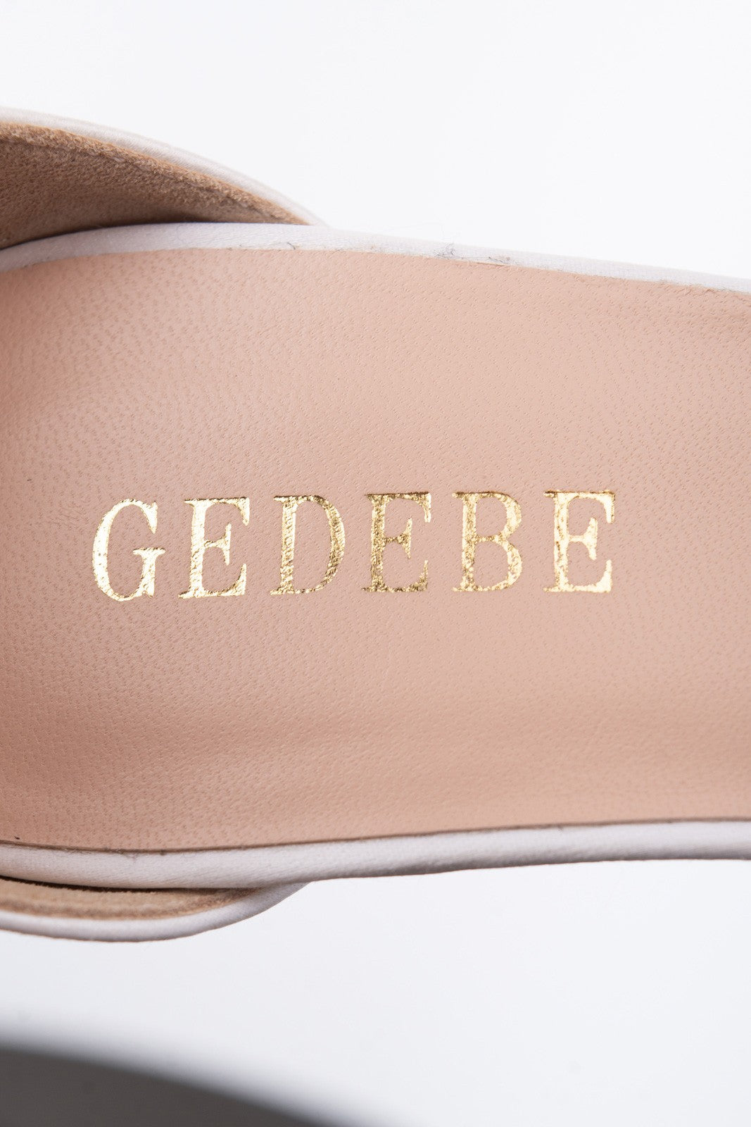 GEDEBE White Floral Ankle-Strap Sandals